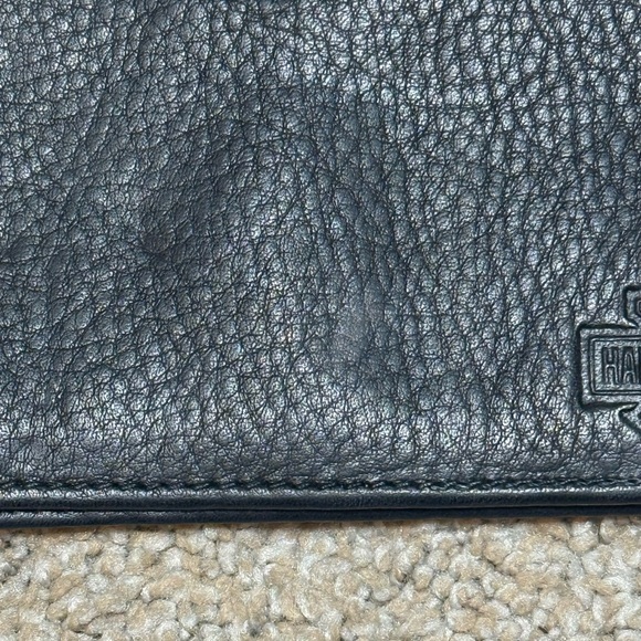 Harley-Davidson Black Leather Wallet Checkbook Holder Sleeve and ID Slot - Picture 6 of 8